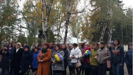 Відбувся урочистий мітинг з нагоди 74-ї річниці визволення України від фашистських загарбників.